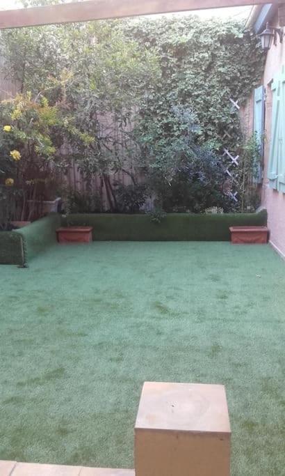 2P. Jardin Calme Centre-Ville Marsella Exterior foto